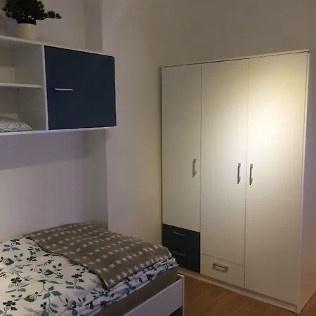 Privatzimmer, Private Wiener Neustadt